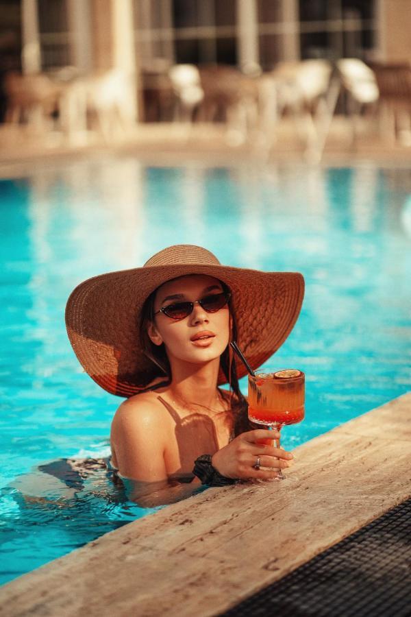 Marbella Beach Hotel Golem  Eksteriør bilde