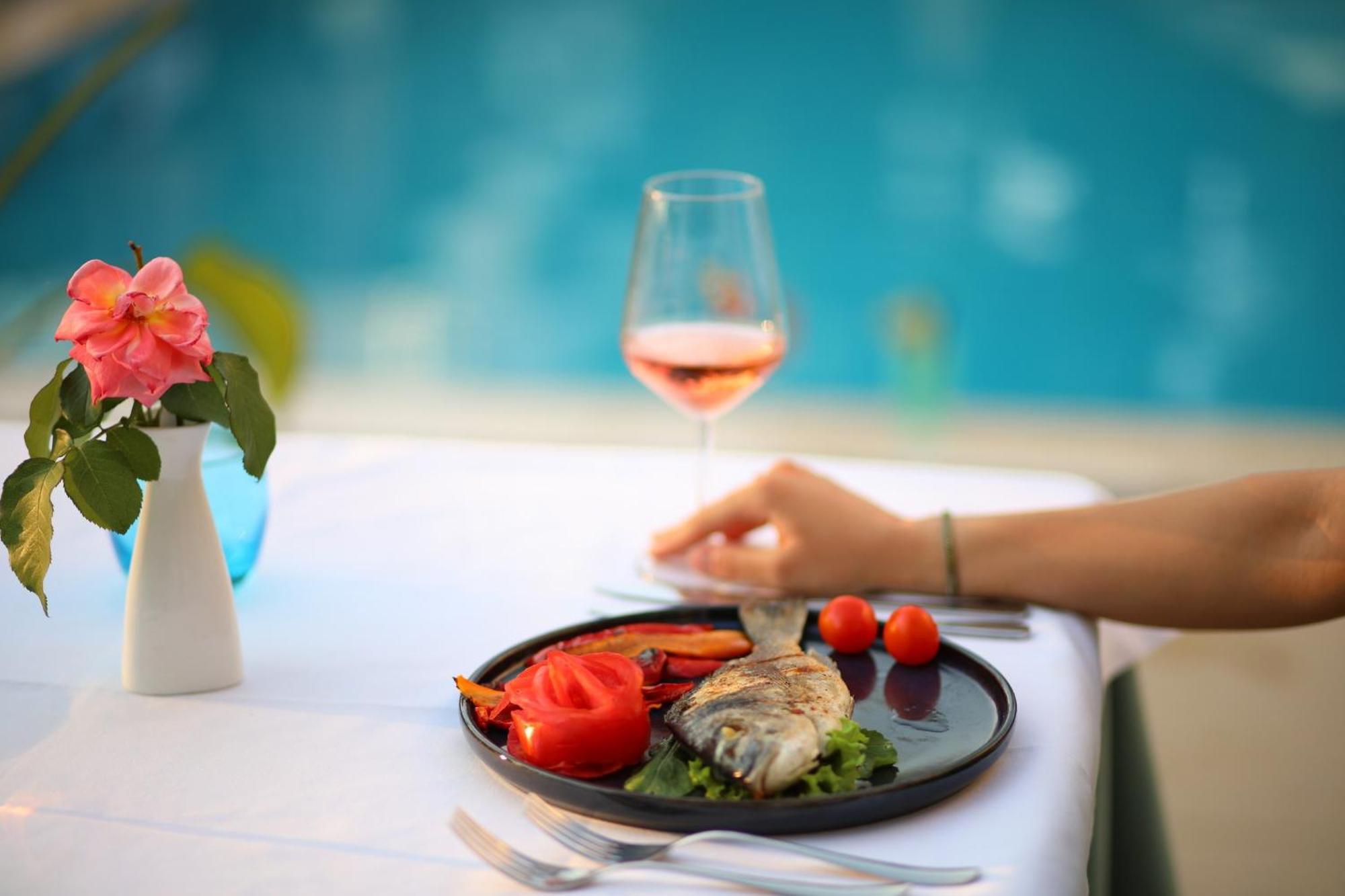 Marbella Beach Hotel Golem  Eksteriør bilde